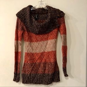 Razzle Dazzle autumn sweater cowl neck small